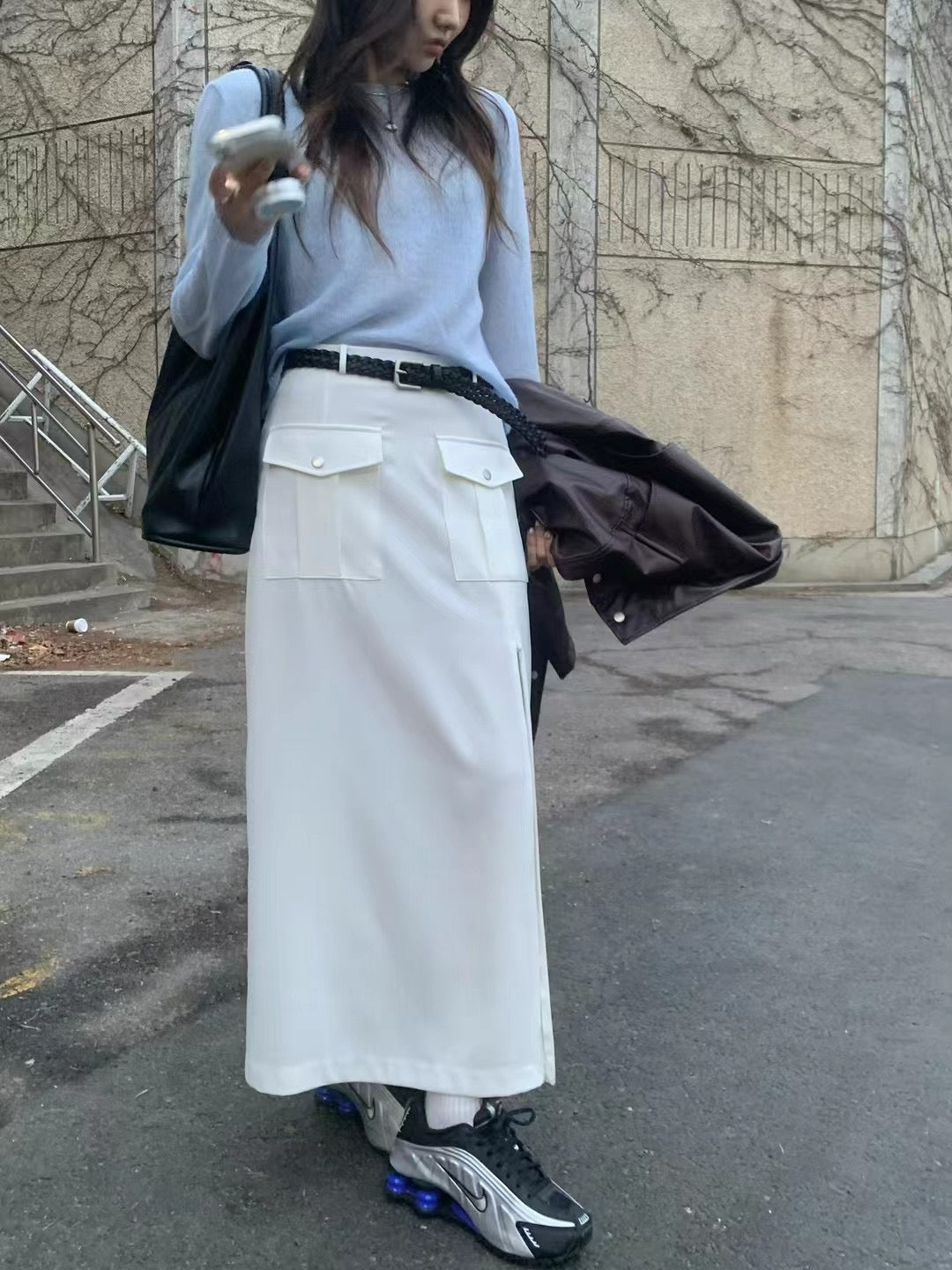 B131 Pocket Chic Slit Skirt