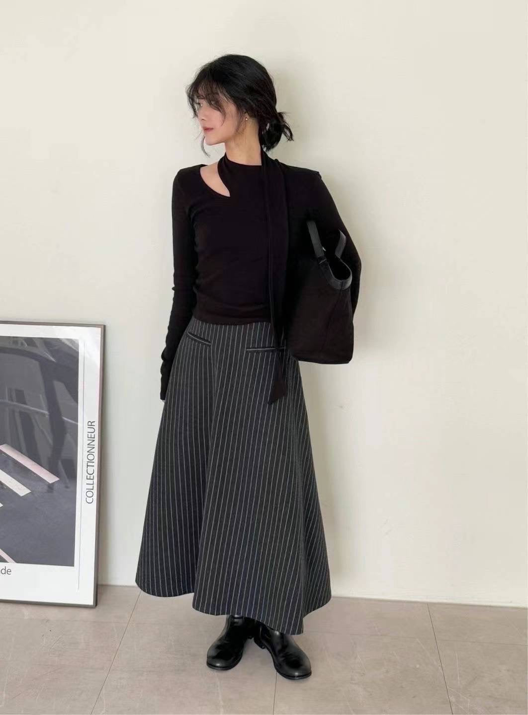T127 Minimal Scarf Top