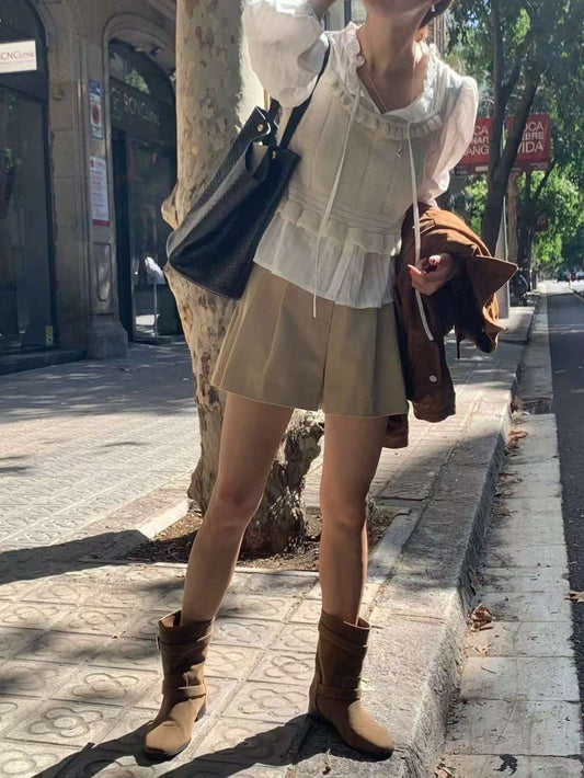 B148 Fold Me Up Shorts