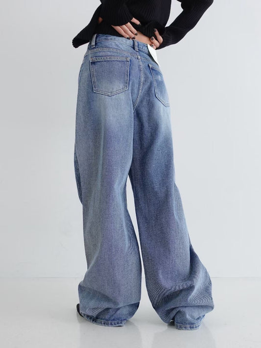 B109 Washed Straight-Leg Denim Jeans