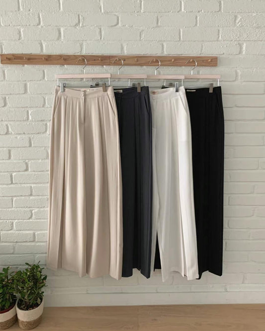 B139 Cozy Airy Pants