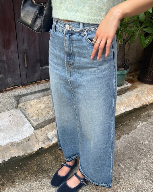 A105 Embellished Chain-Link Belt