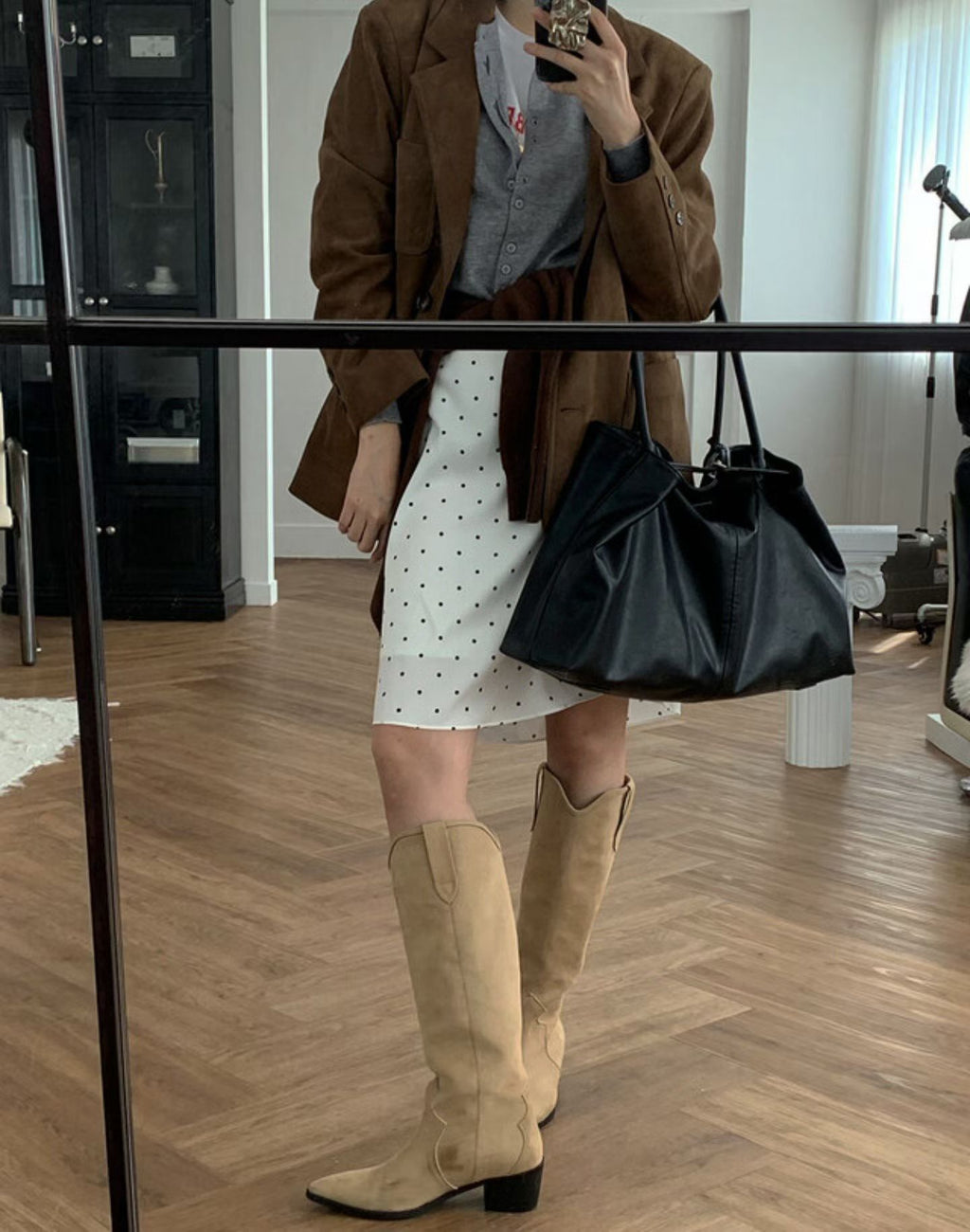 U129 Soho Suede Blazer (Display)