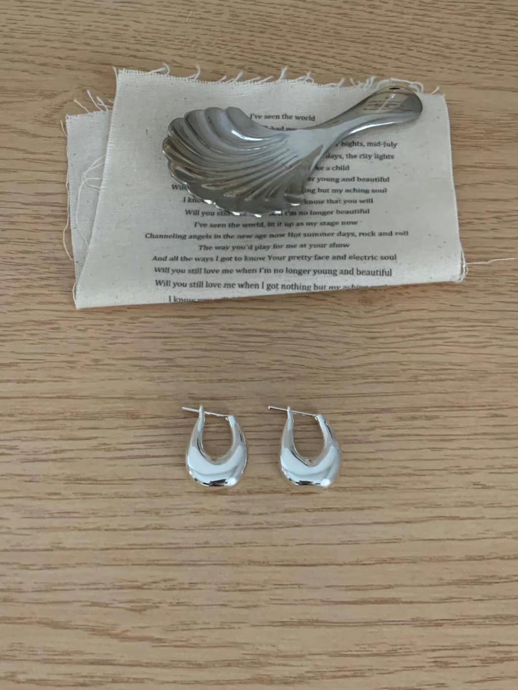 A115 Dew Drop Earrings