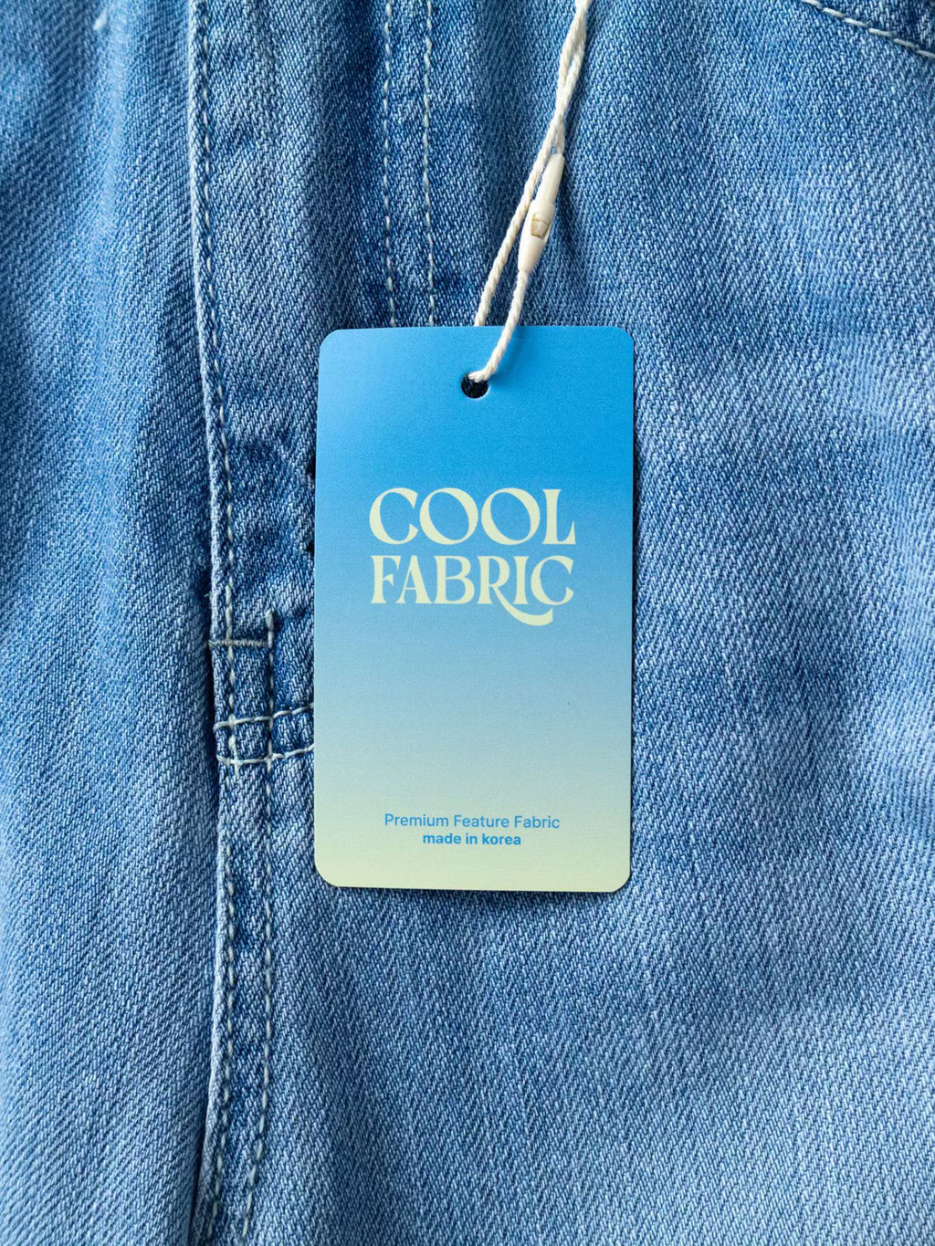 B189 Cool Flare Jeans