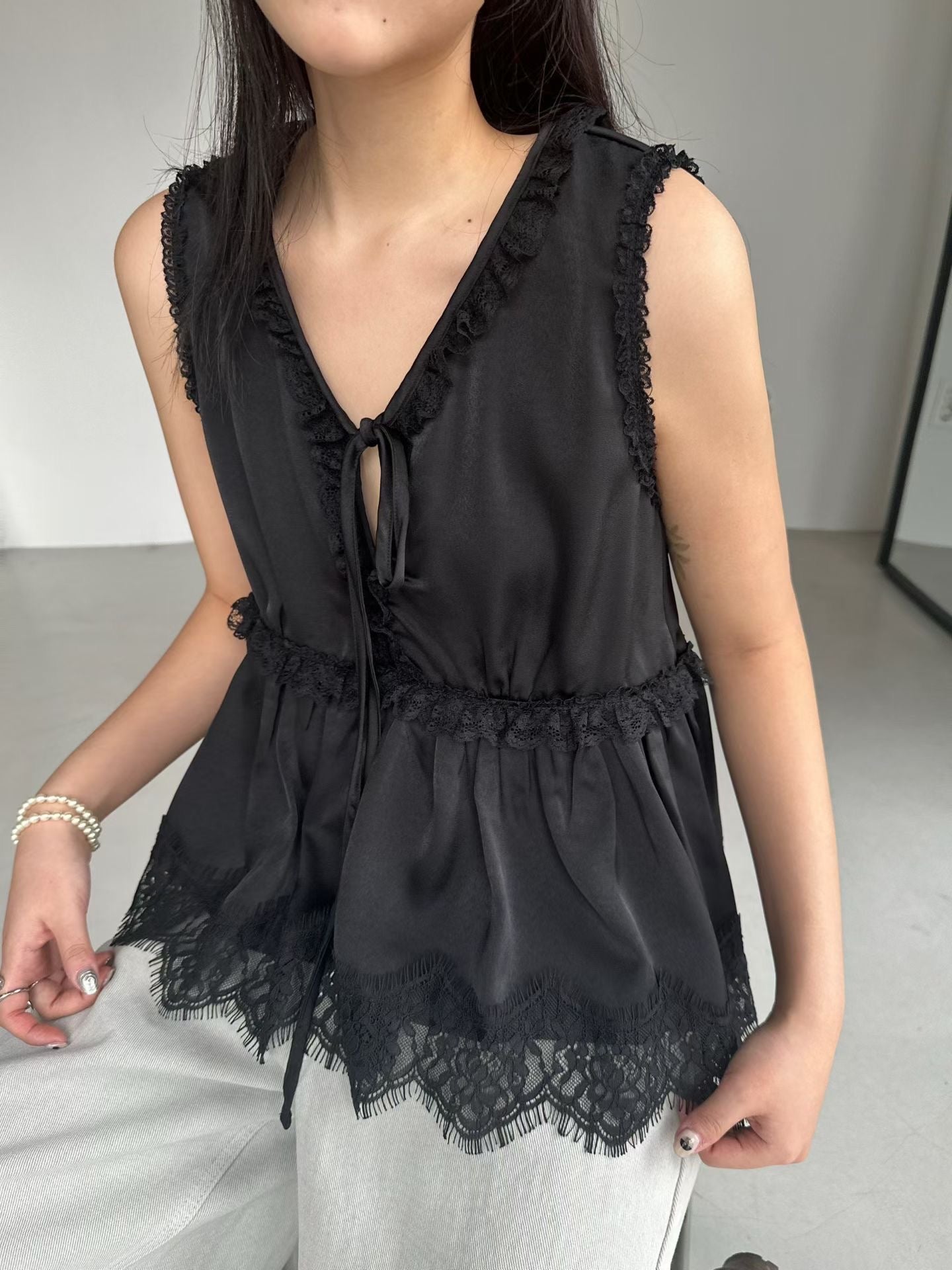 T190 Sheer Whisper Top