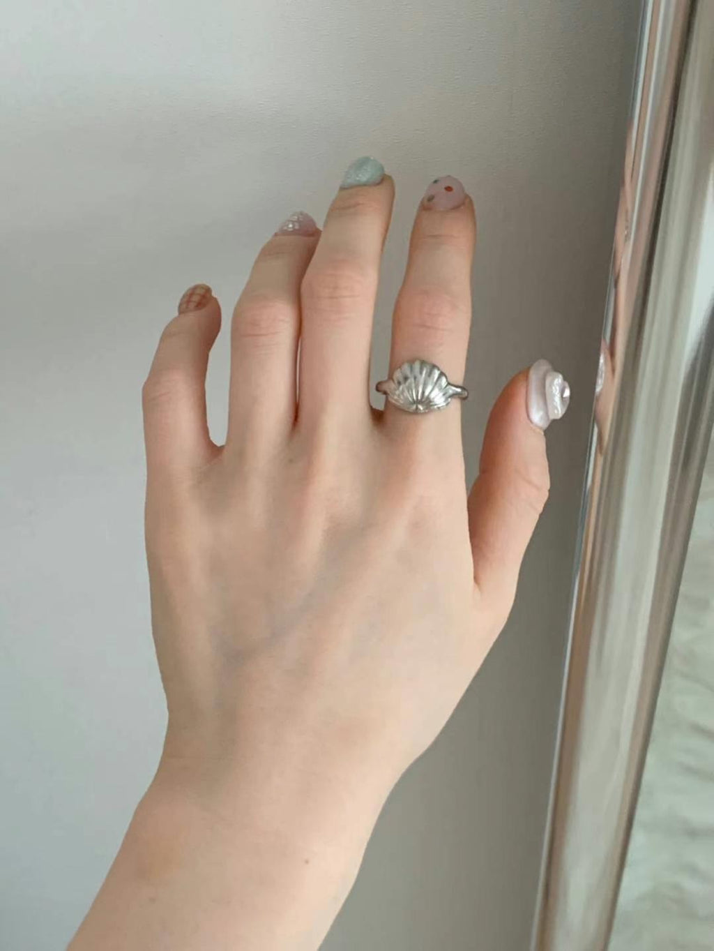 A111 Seaside Shell Ring