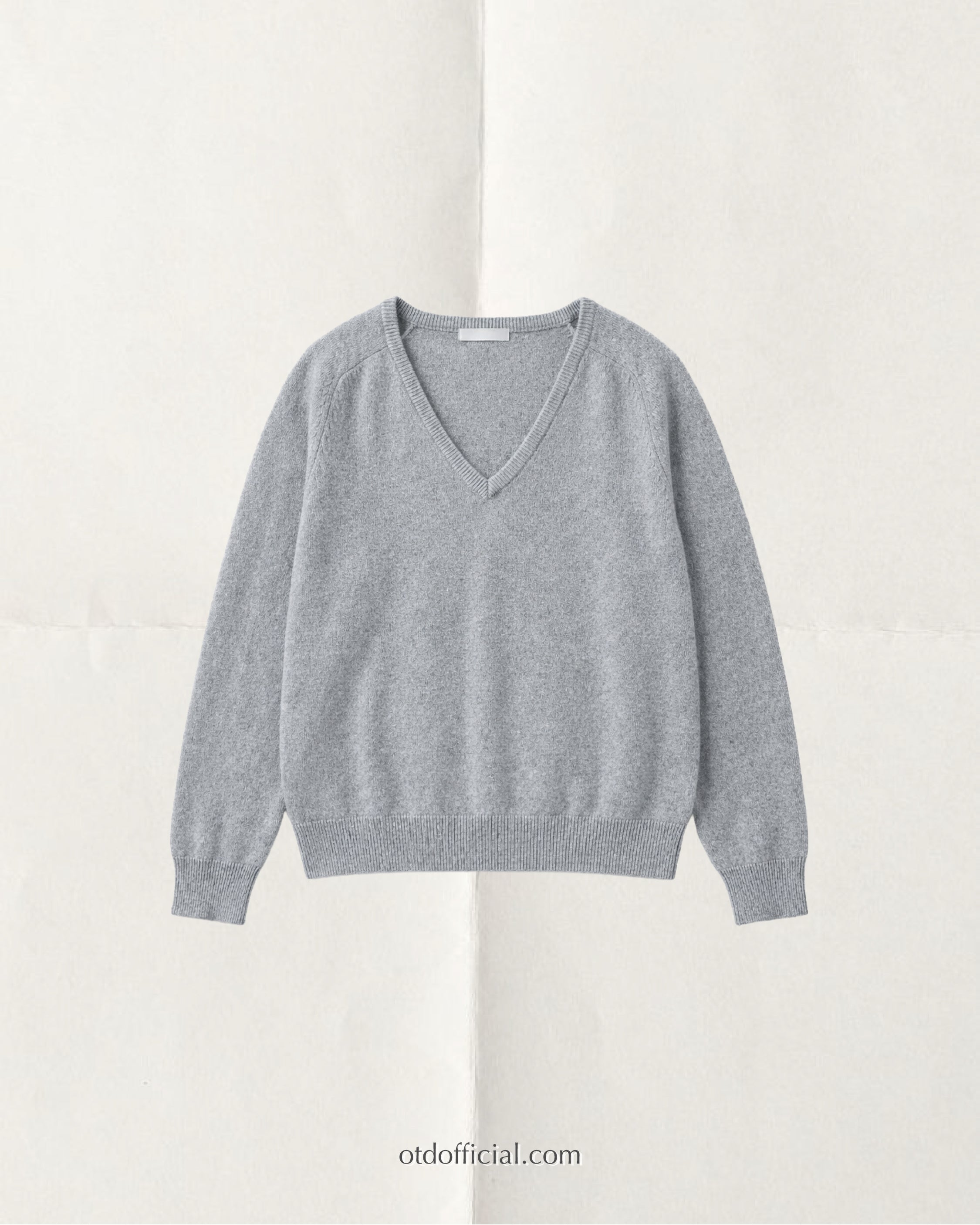 T186 Sunday Light V Knit