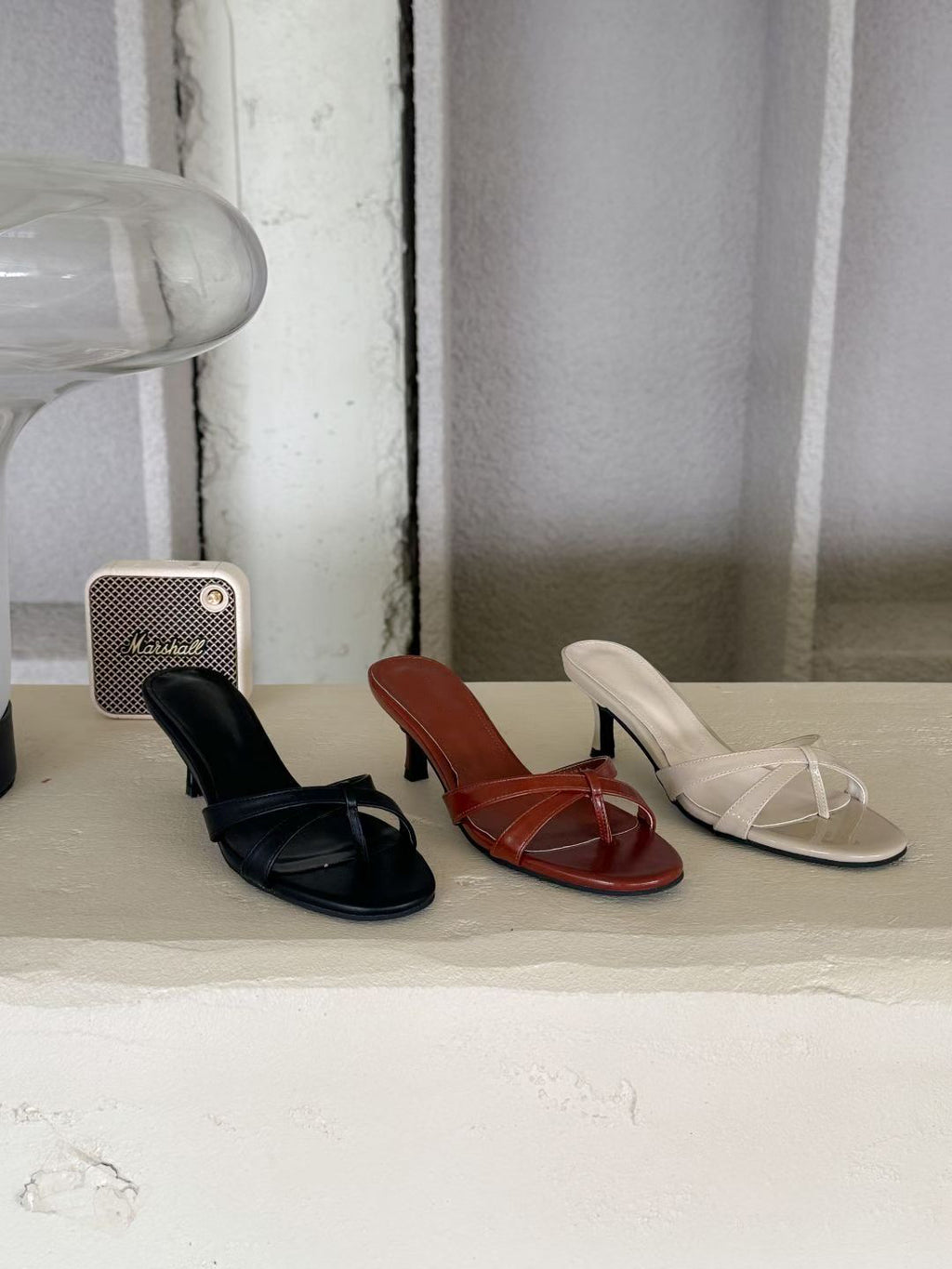 F124 Trace Curve Heels