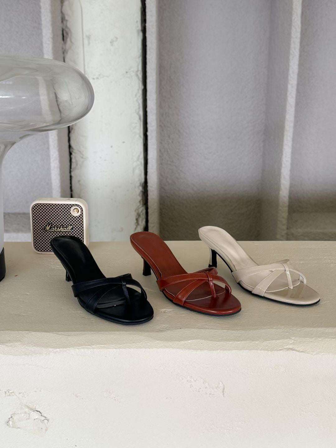 F124 Trace Curve Heels