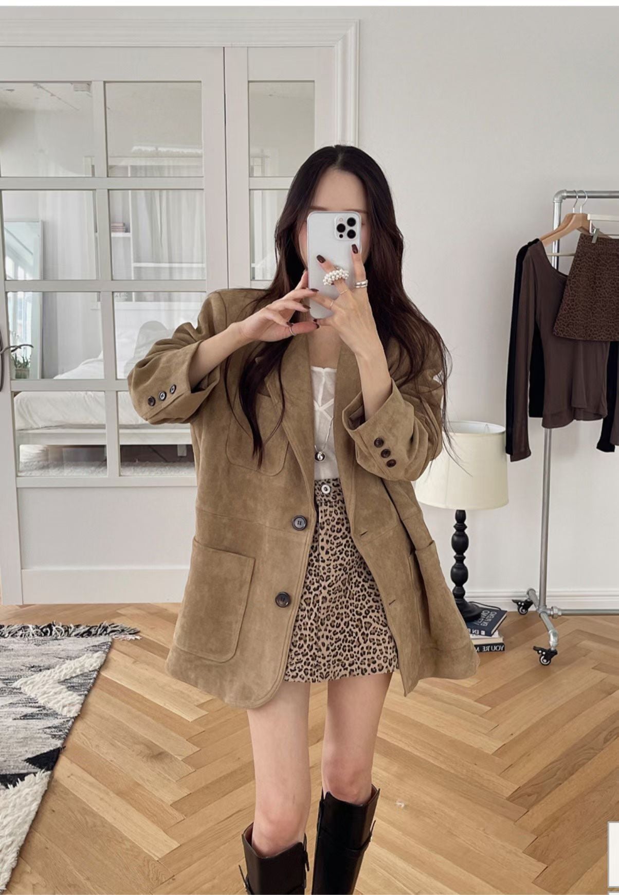 U129 Soho Suede Blazer