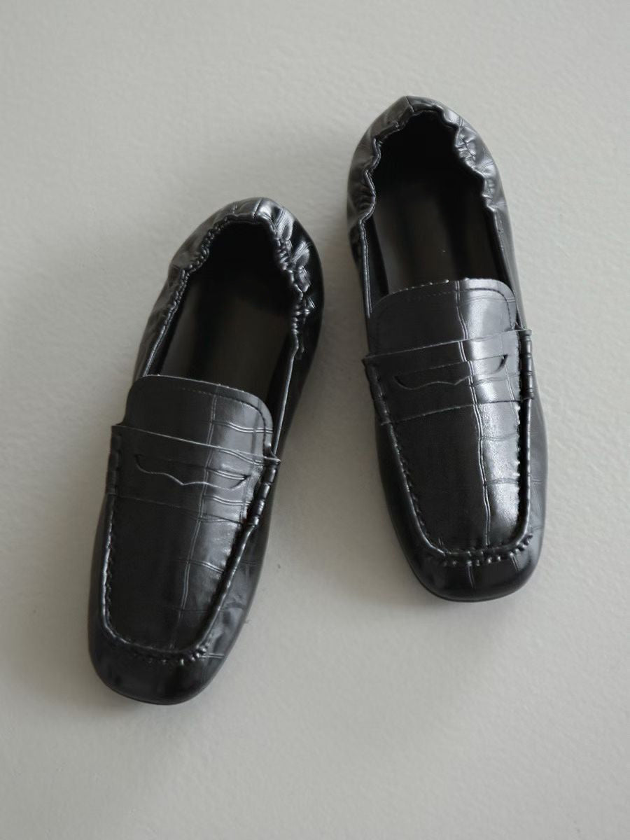 F133 Fold Loafers