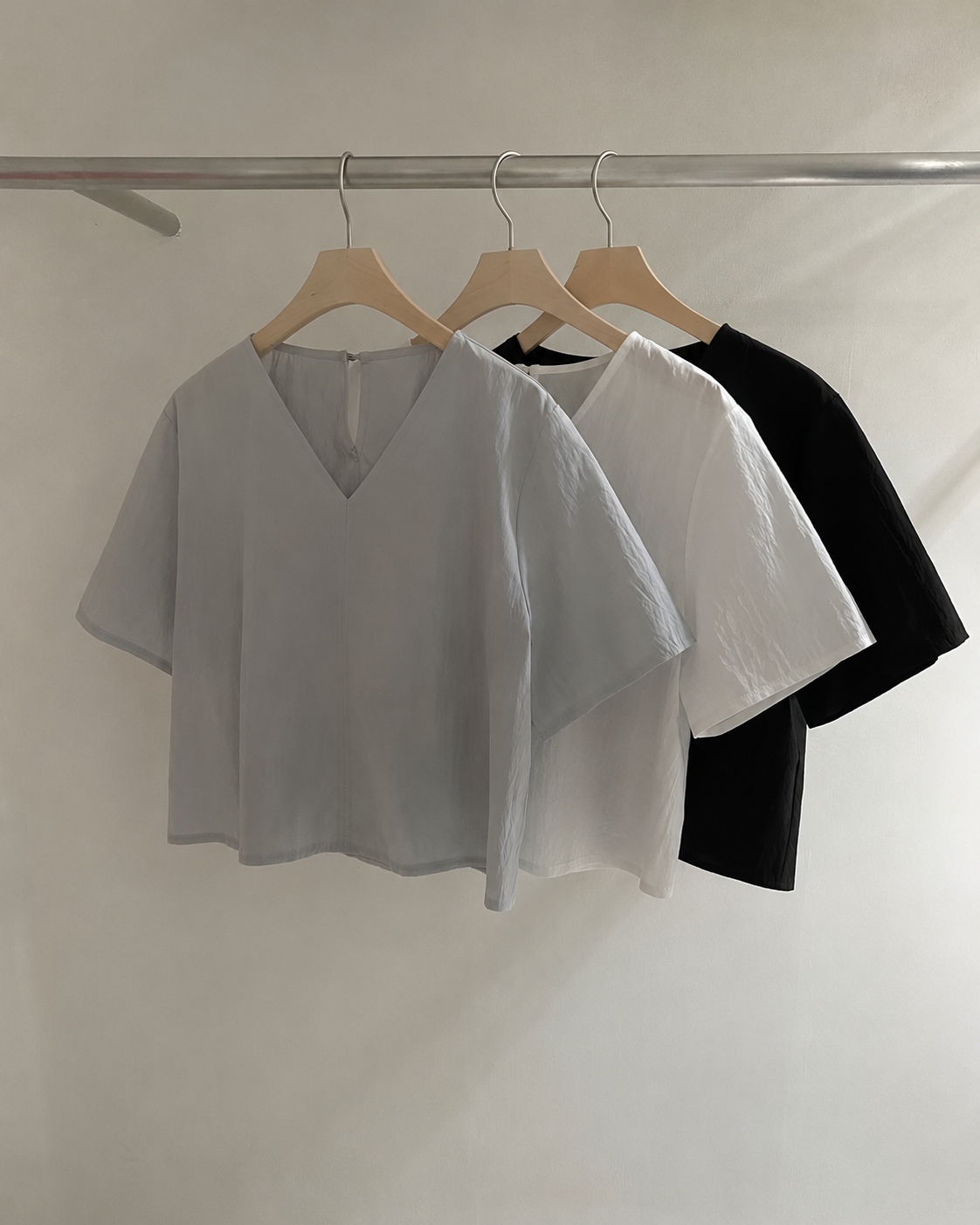 T218 Horizon Top