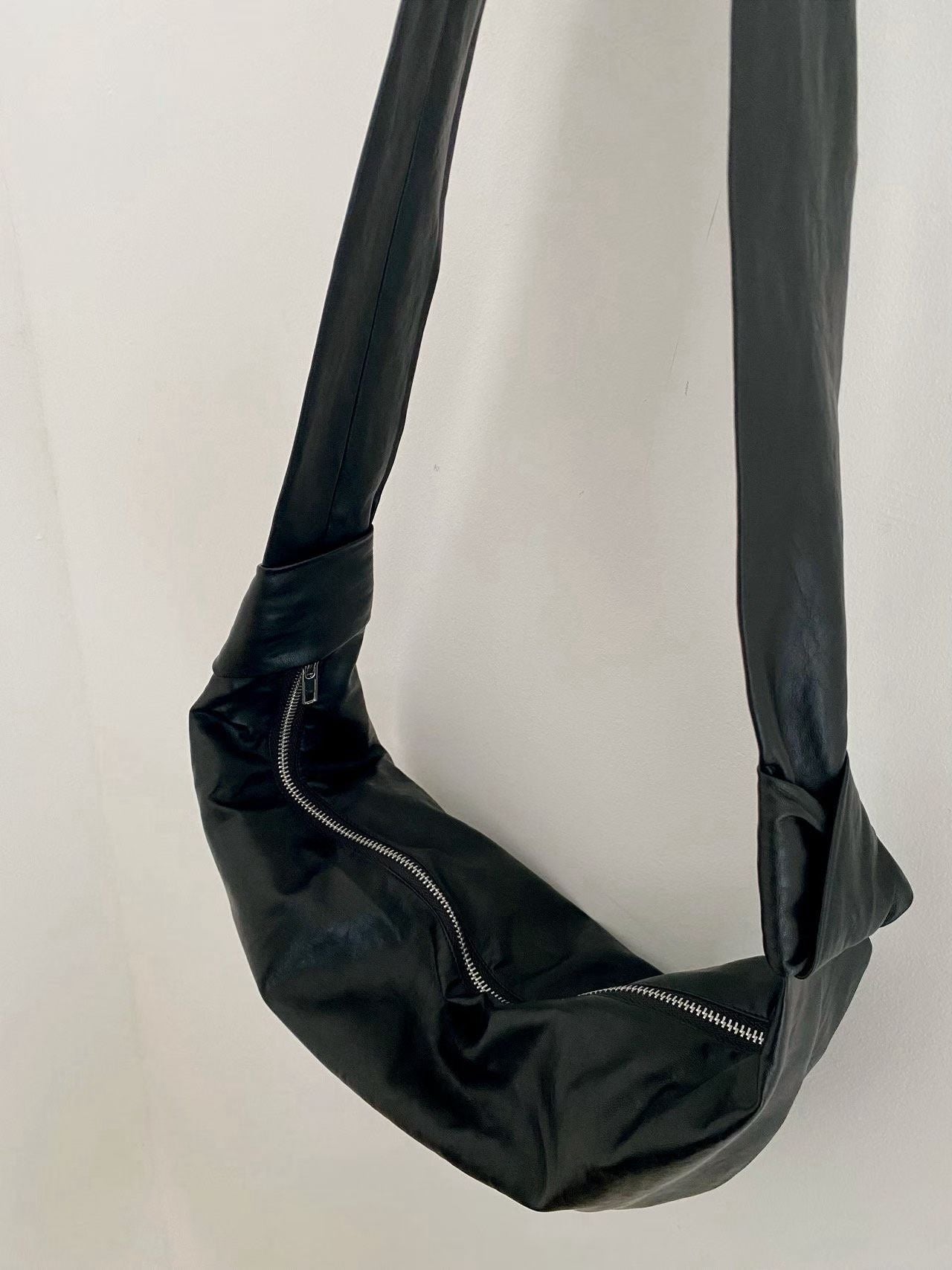 U124 Echo Faux Leather Blazer