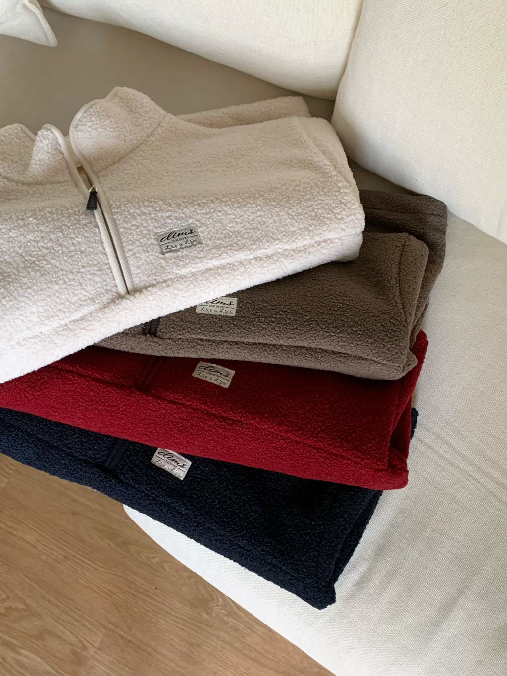 T177 Cloudbound Fleece Top