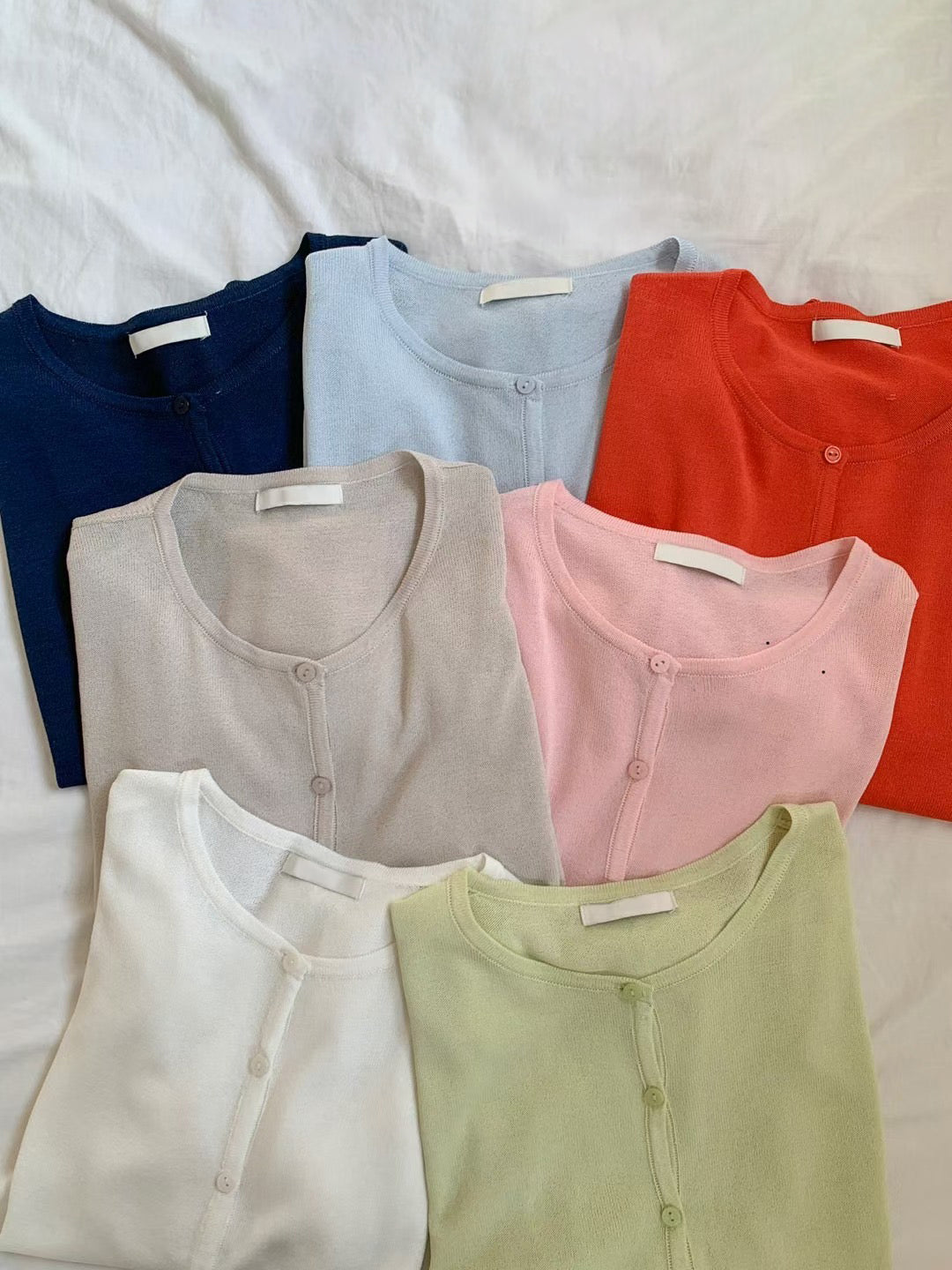 U140 Air Veil Cardigan