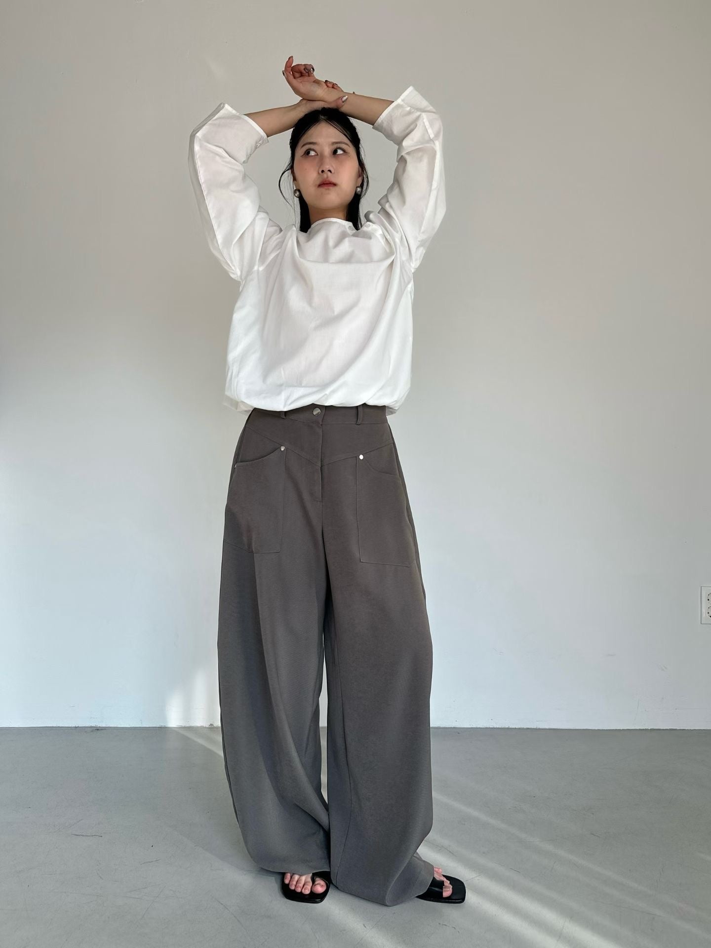 B180 Arc Seam Pants