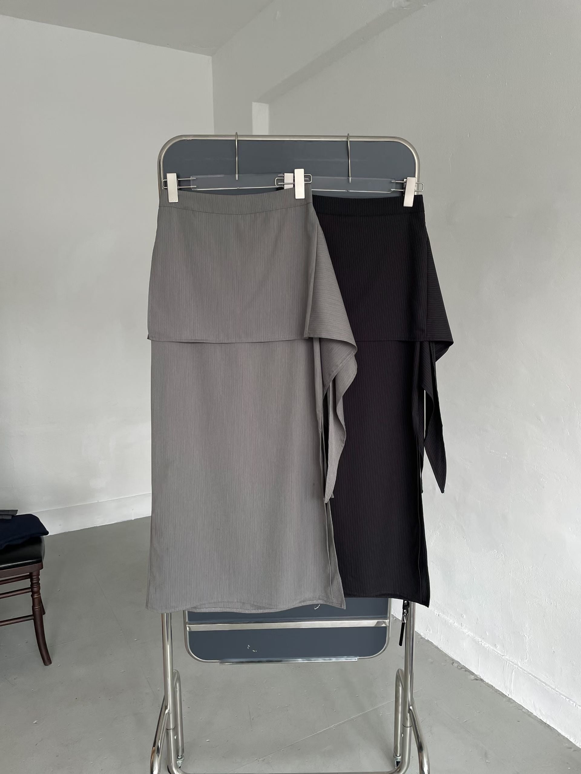 B179 Folded Layer Skirt