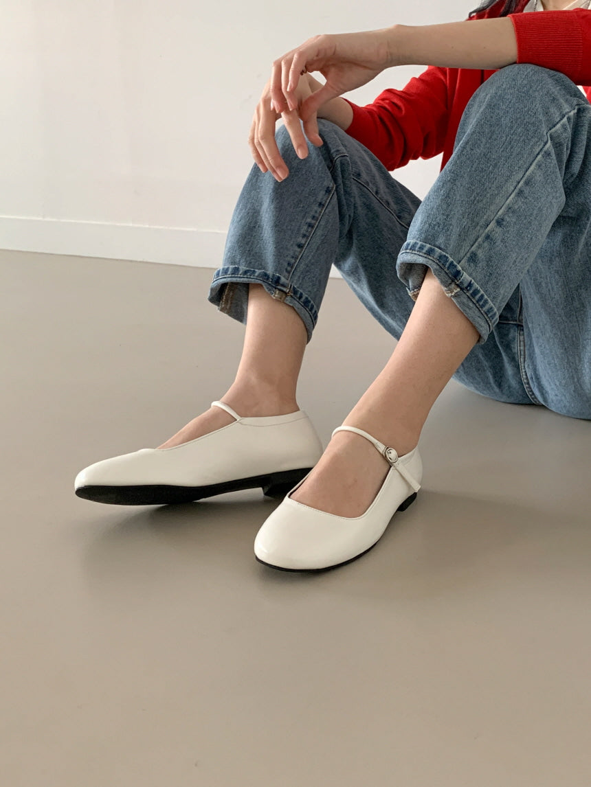 F107 Luna Soft Mary Janes