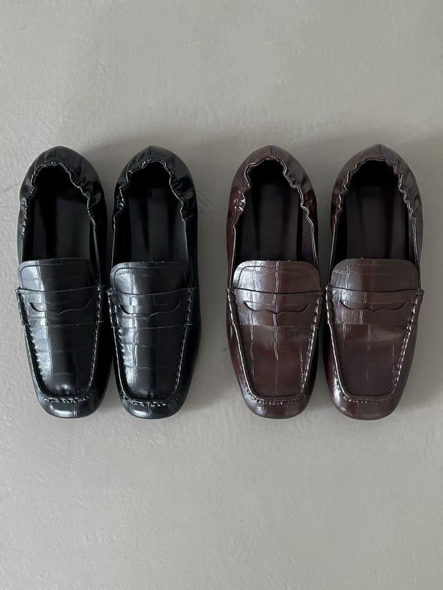 F133 Fold Loafers