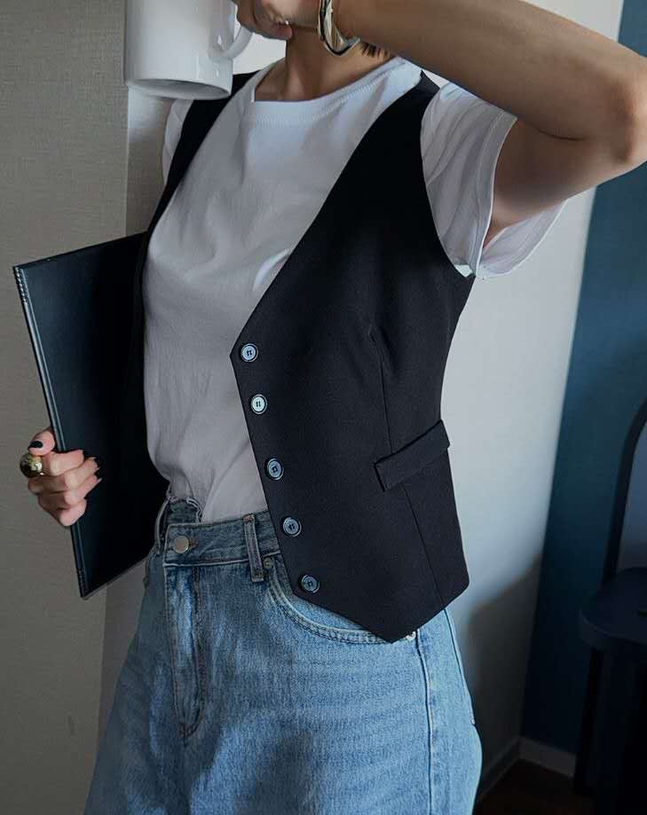 U144 Back Note Vest
