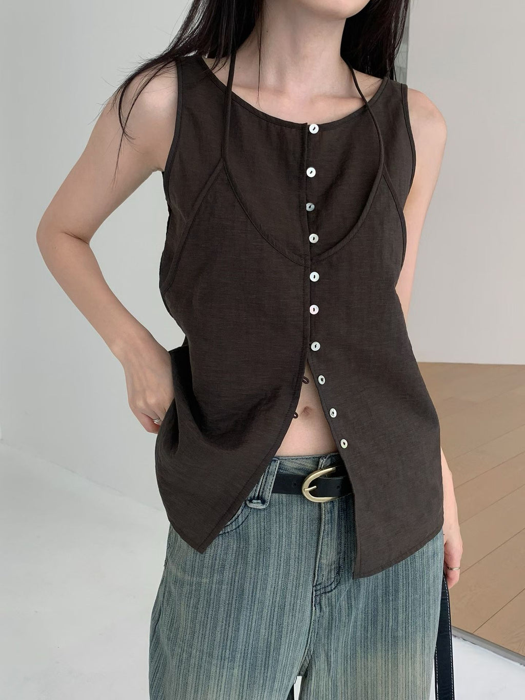 T211 Shell Button Top