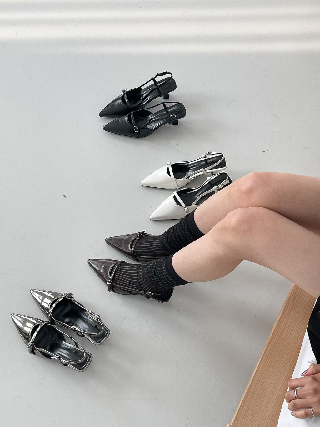 F125 Contour Slingbacks