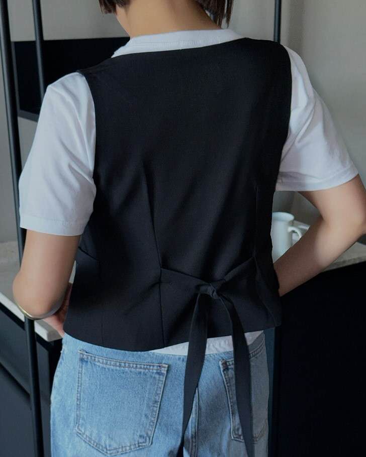 U144 Back Note Vest