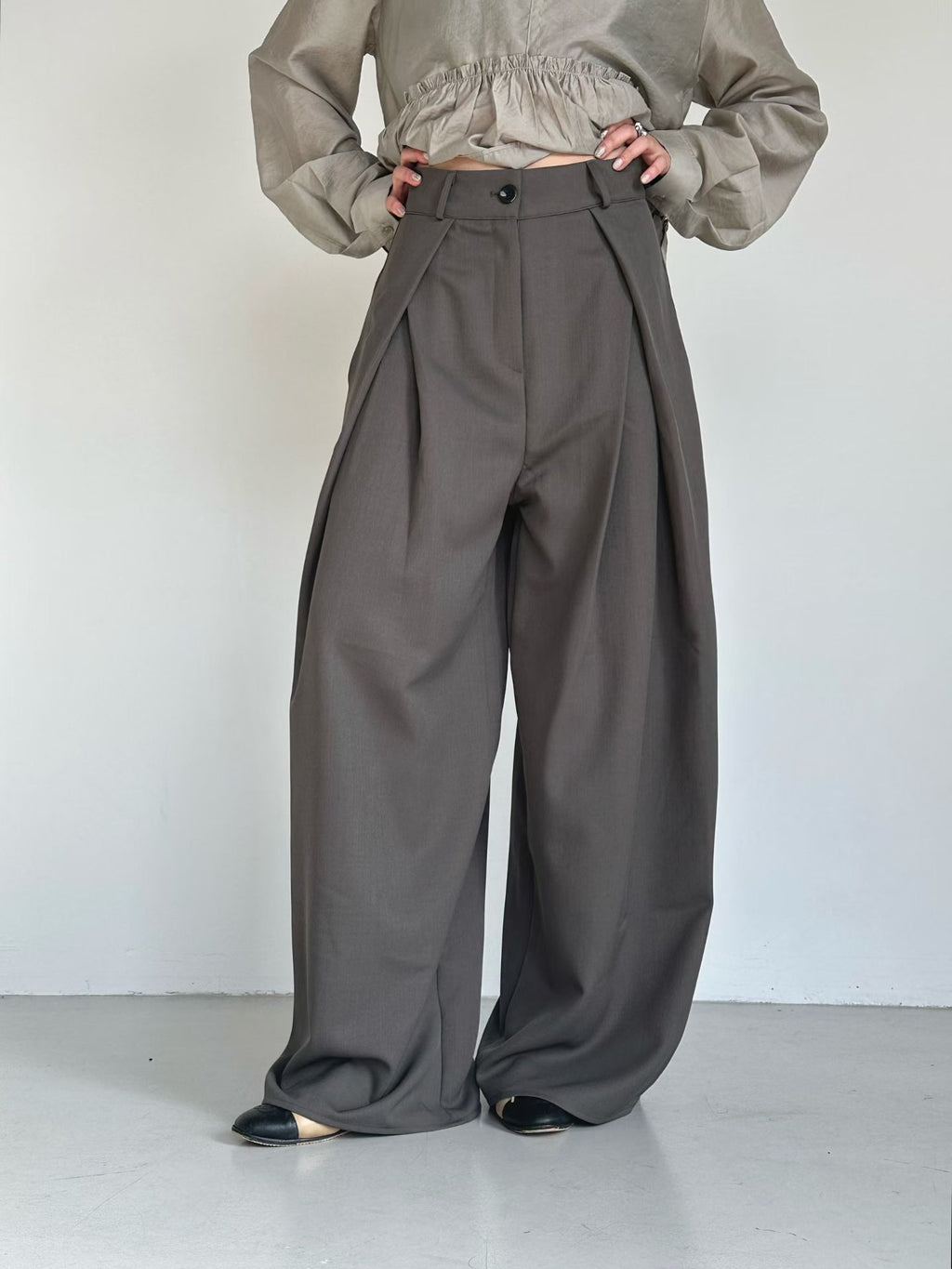 B174 Aura Volume Trousers
