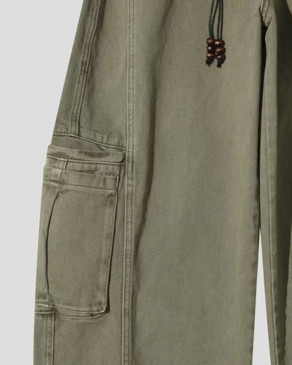 B146 Pocket Cargo Pants