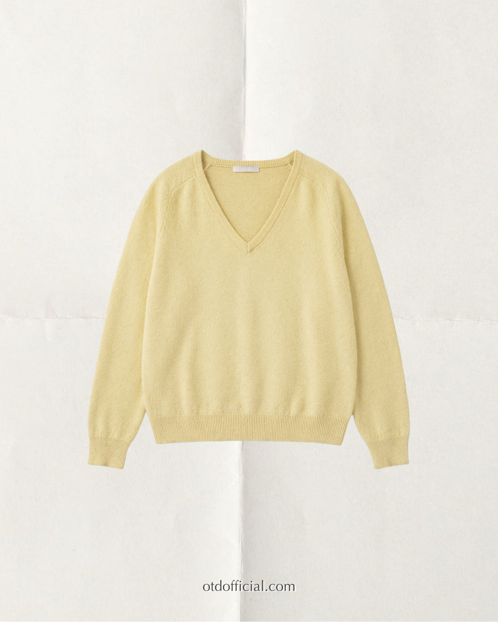 T186 Sunday Light V Knit