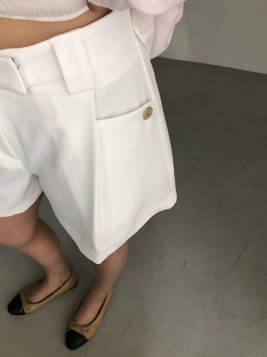 B200 Halo Pocket Shorts