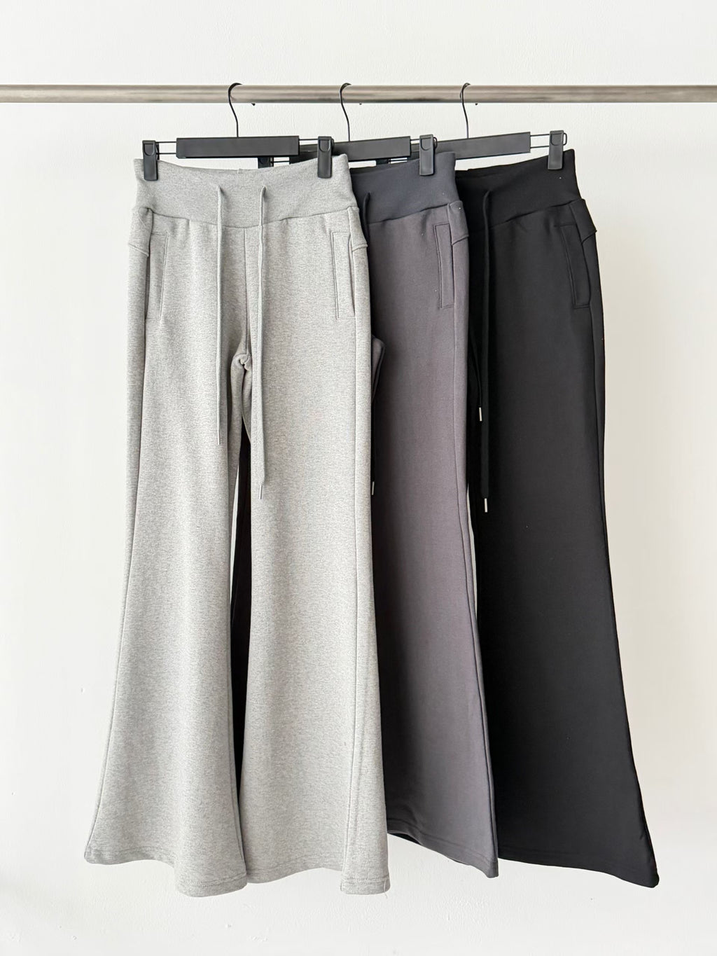 B171 Structure Flare Pants