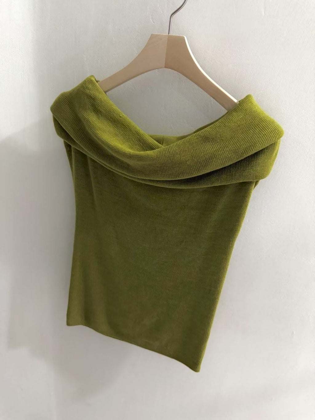 T194 Curve Off Knit