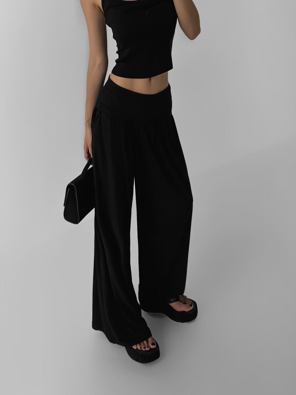 B198 Moving Pants