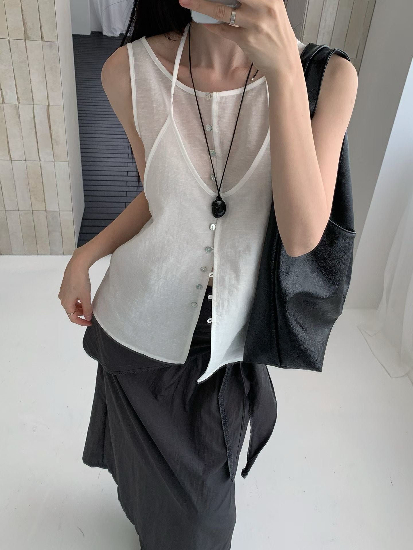 T211 Shell Button Top