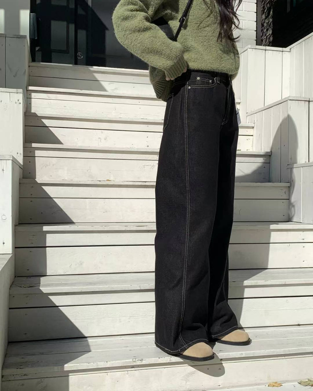 B162 Midnight Armor Jeans