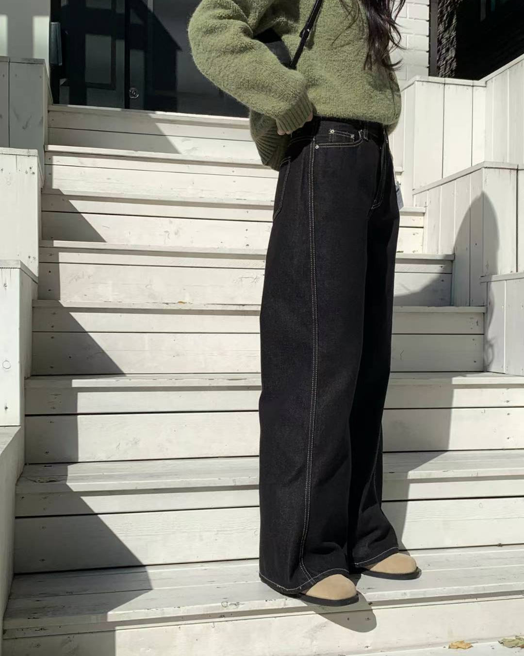 B162 Midnight Armor Jeans