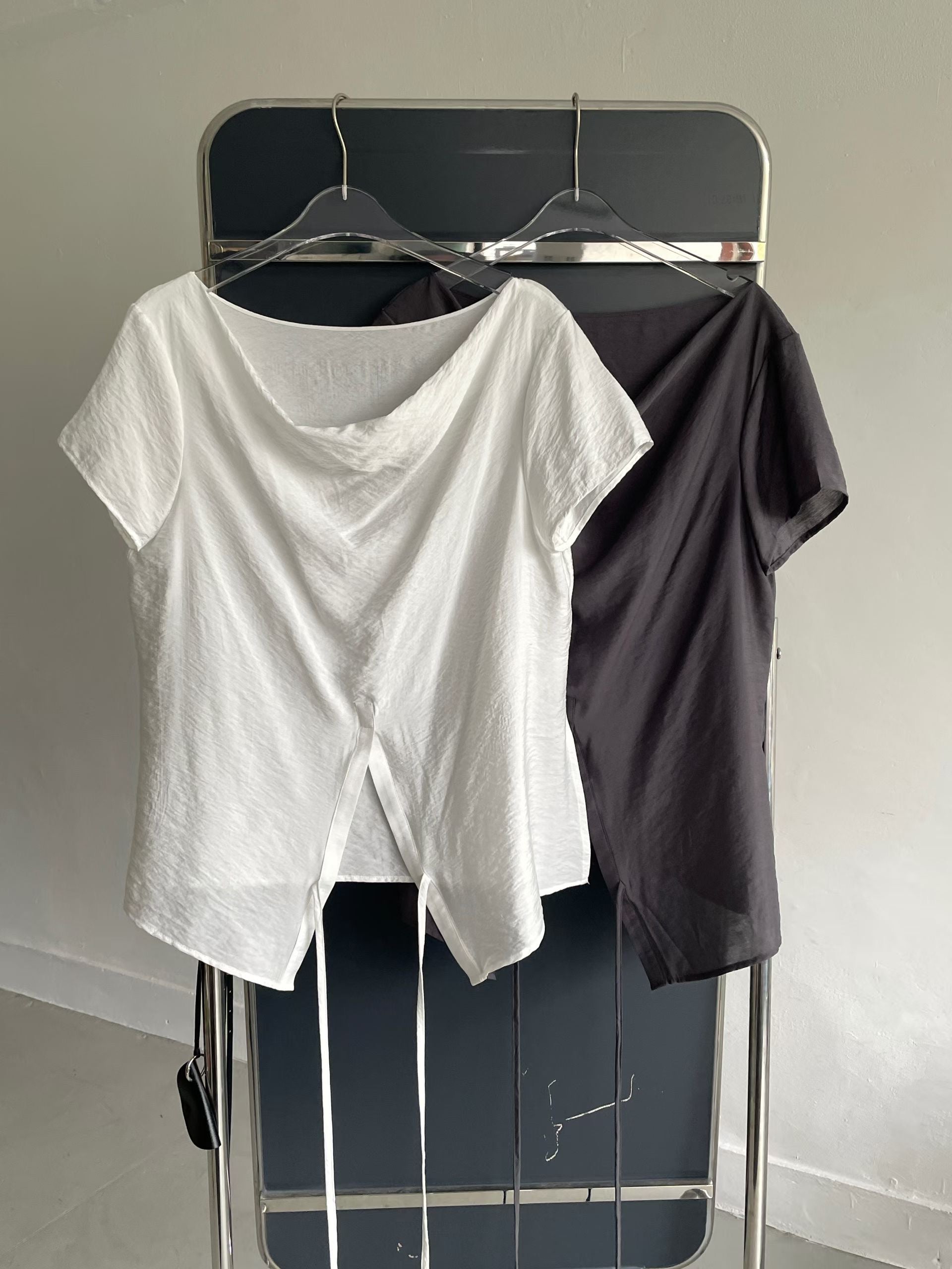T204 Élan Wrap Top