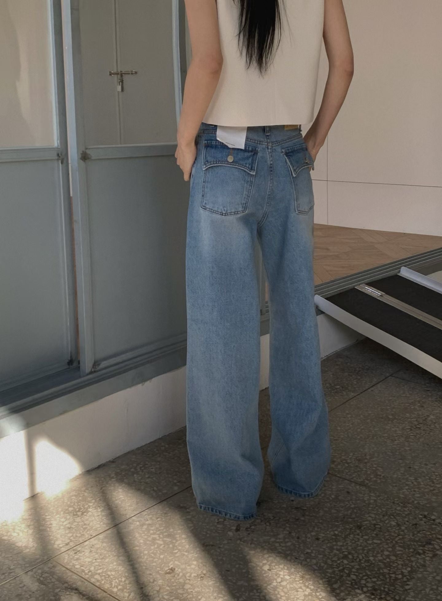 B194 Gentle Vibe Jeans