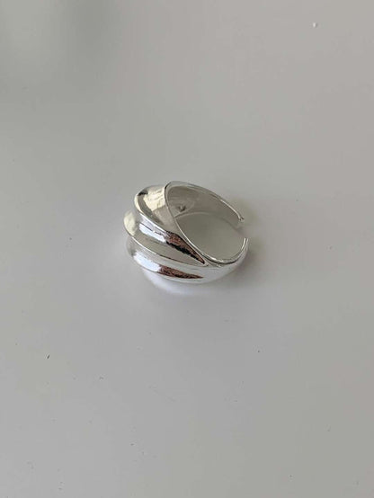 A113 Wave Curve Ring