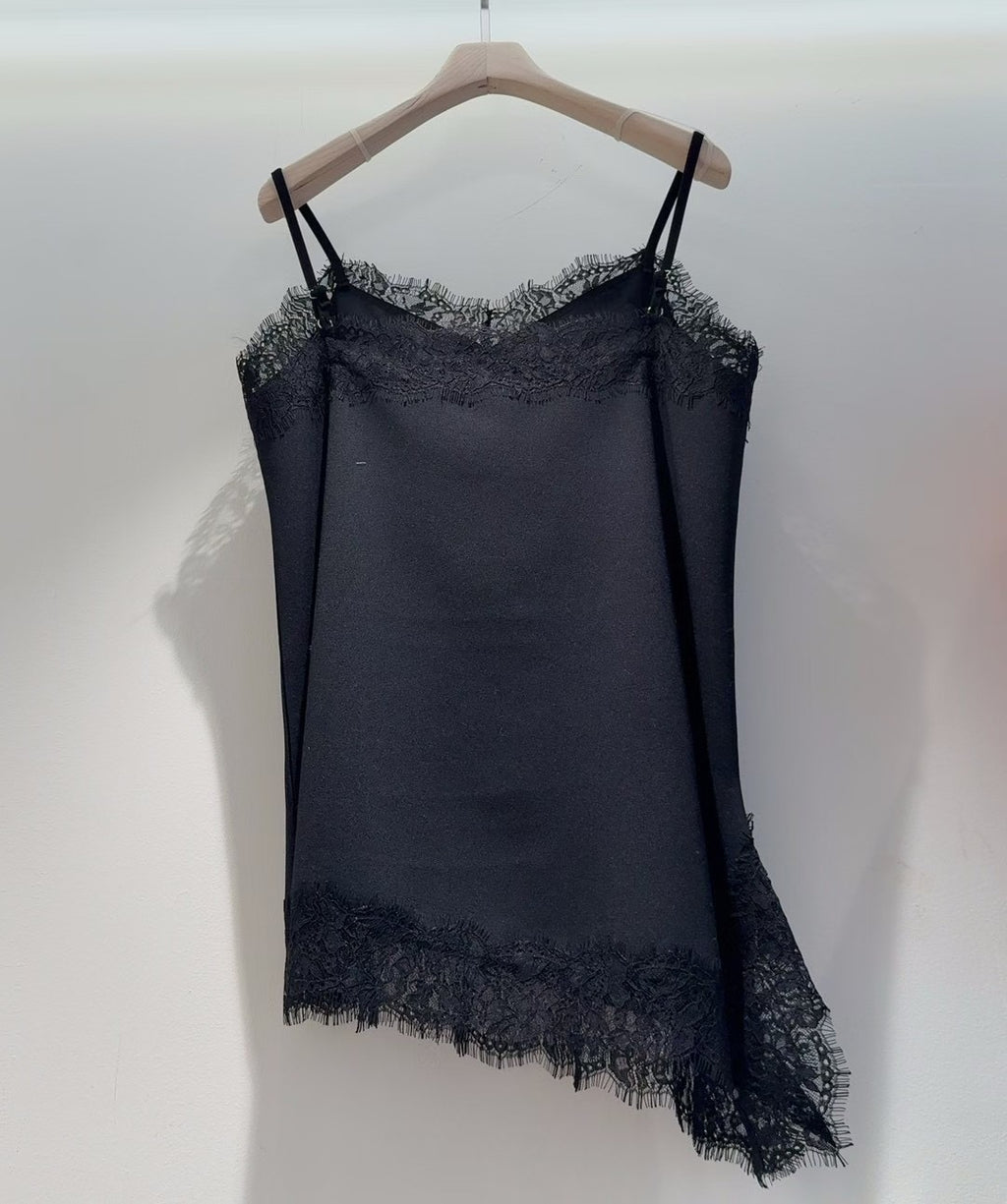 T180 Noir Lace Cami