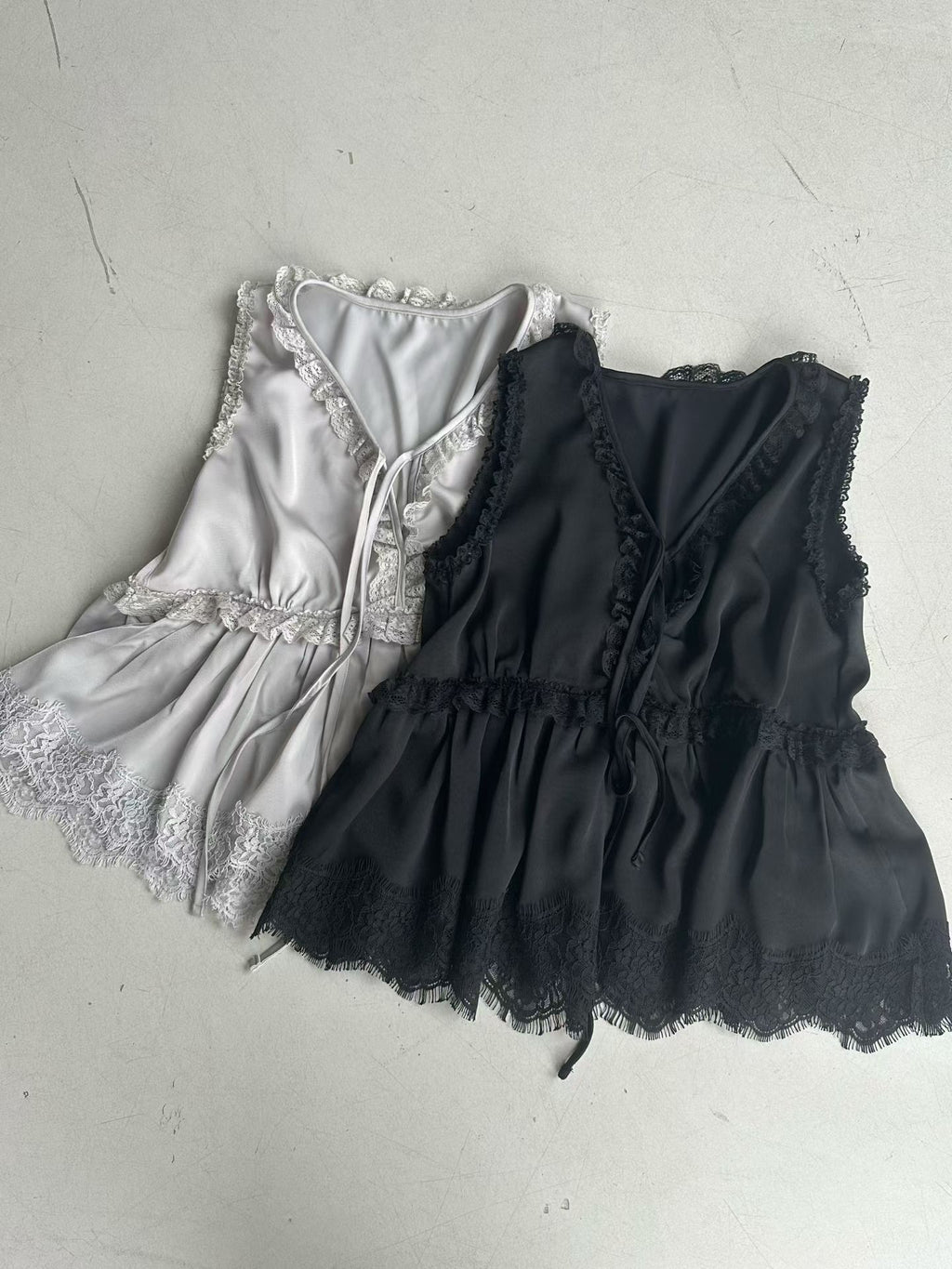 T190 Sheer Whisper Top
