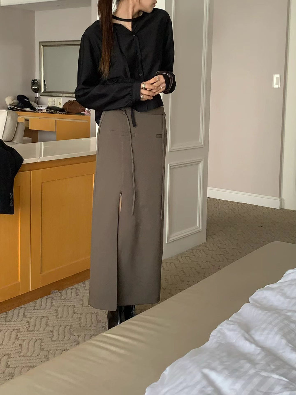 B158 Side Theory Skirt (Display)