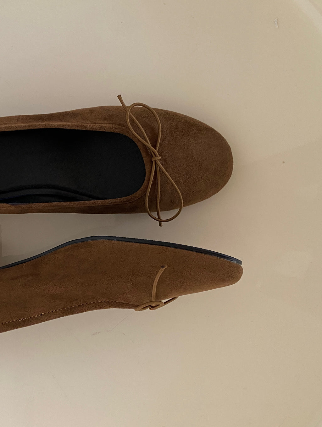 F135 Heel Ballet Flat