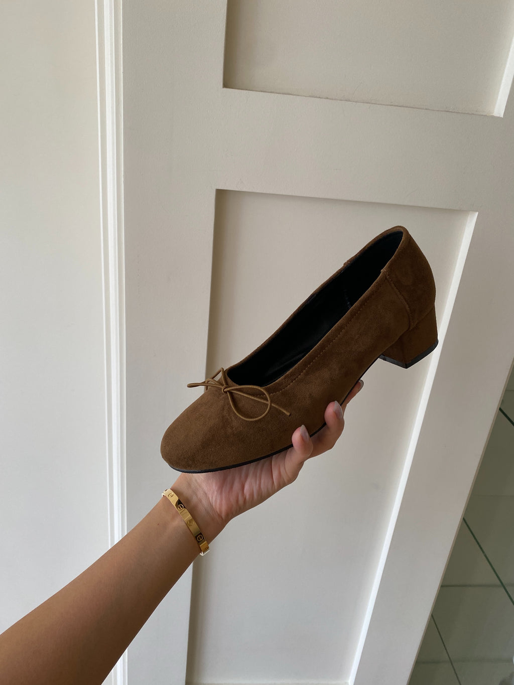 F135 Heel Ballet Flat