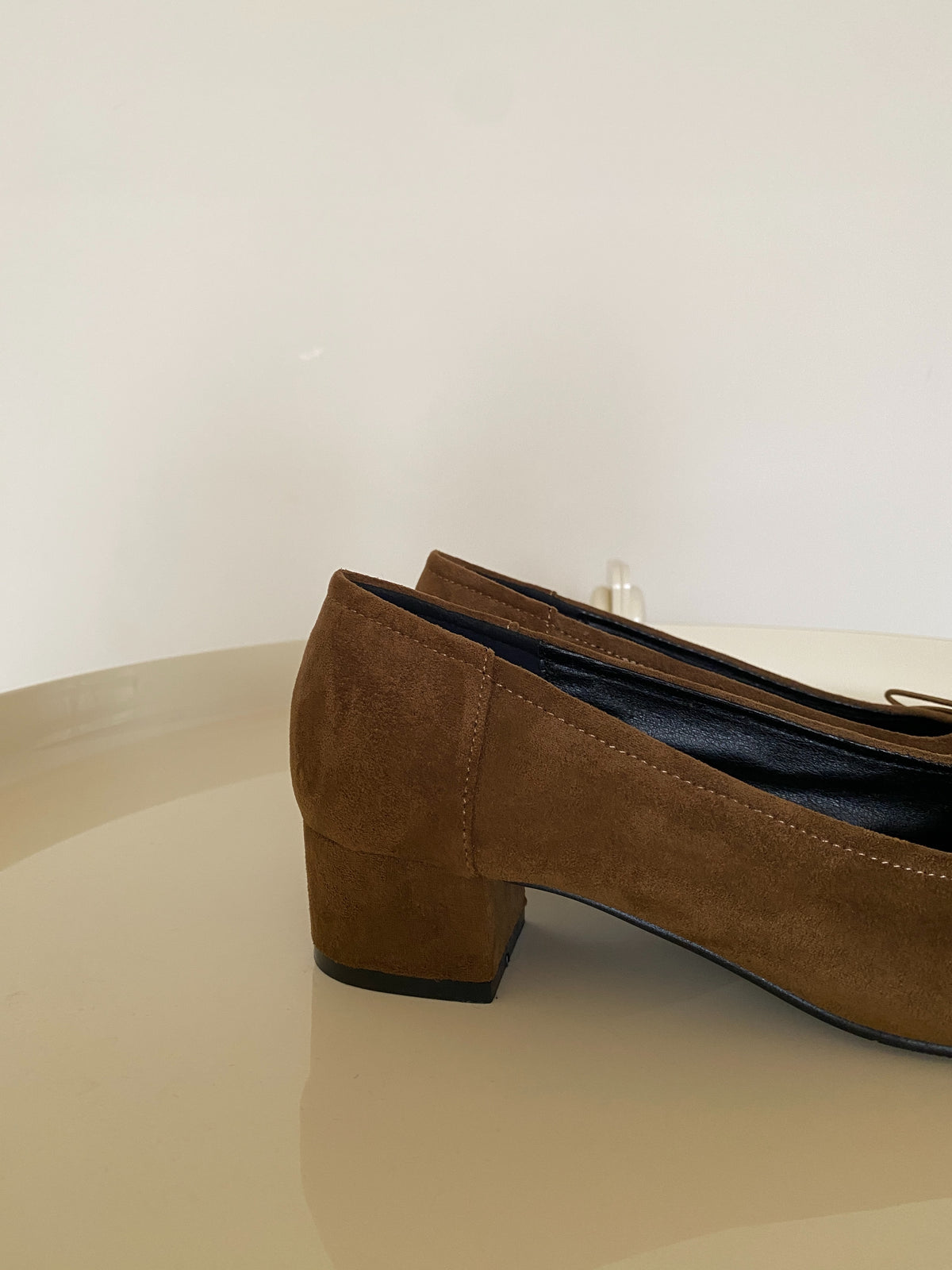 F135 Heel Ballet Flat