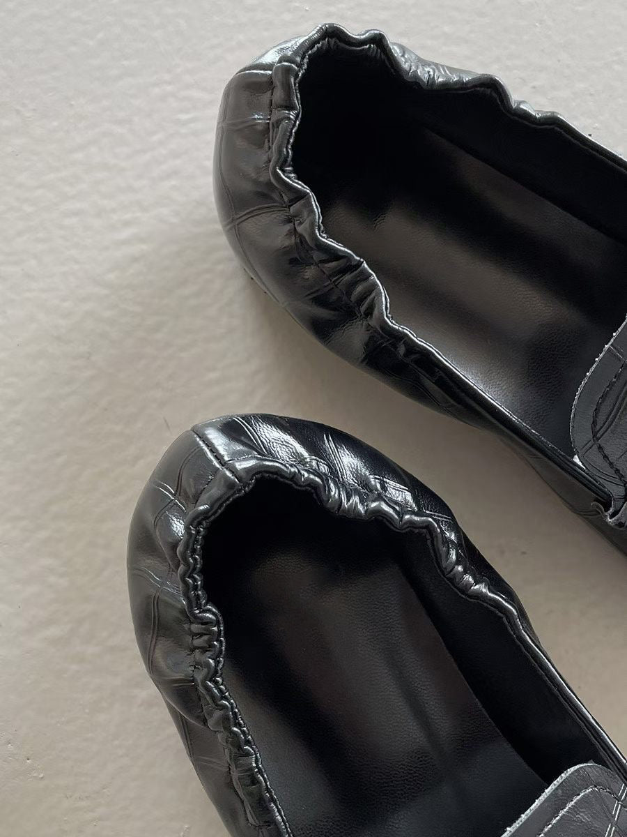 F133 Fold Loafers