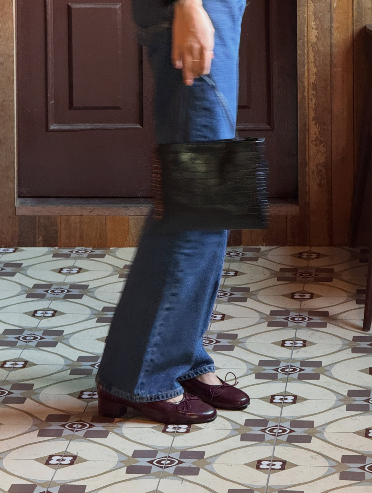 F135 Heel Ballet Flat