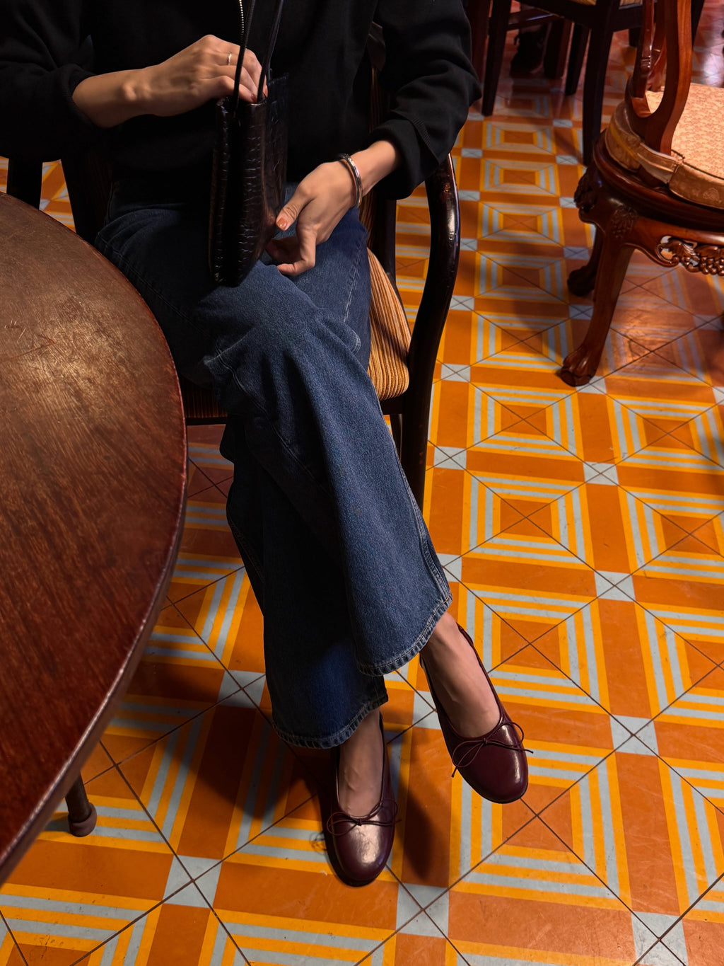 F135 Heel Ballet Flat